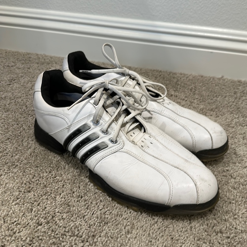 Adidas men’s golf cleat. Size 11.5. White.
